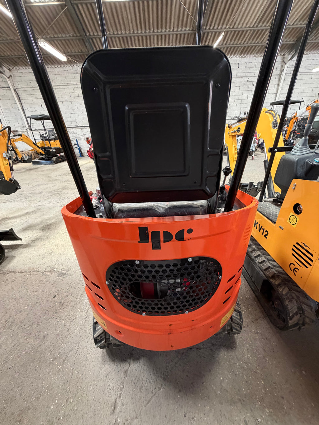 Mini pelle JPC KV 12