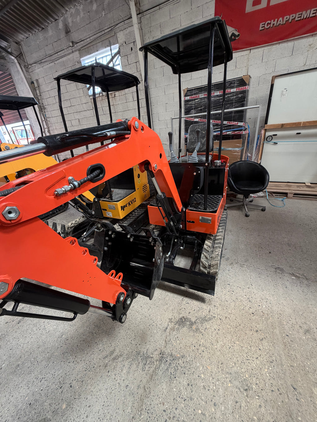 Mini pelle JPC KV 12