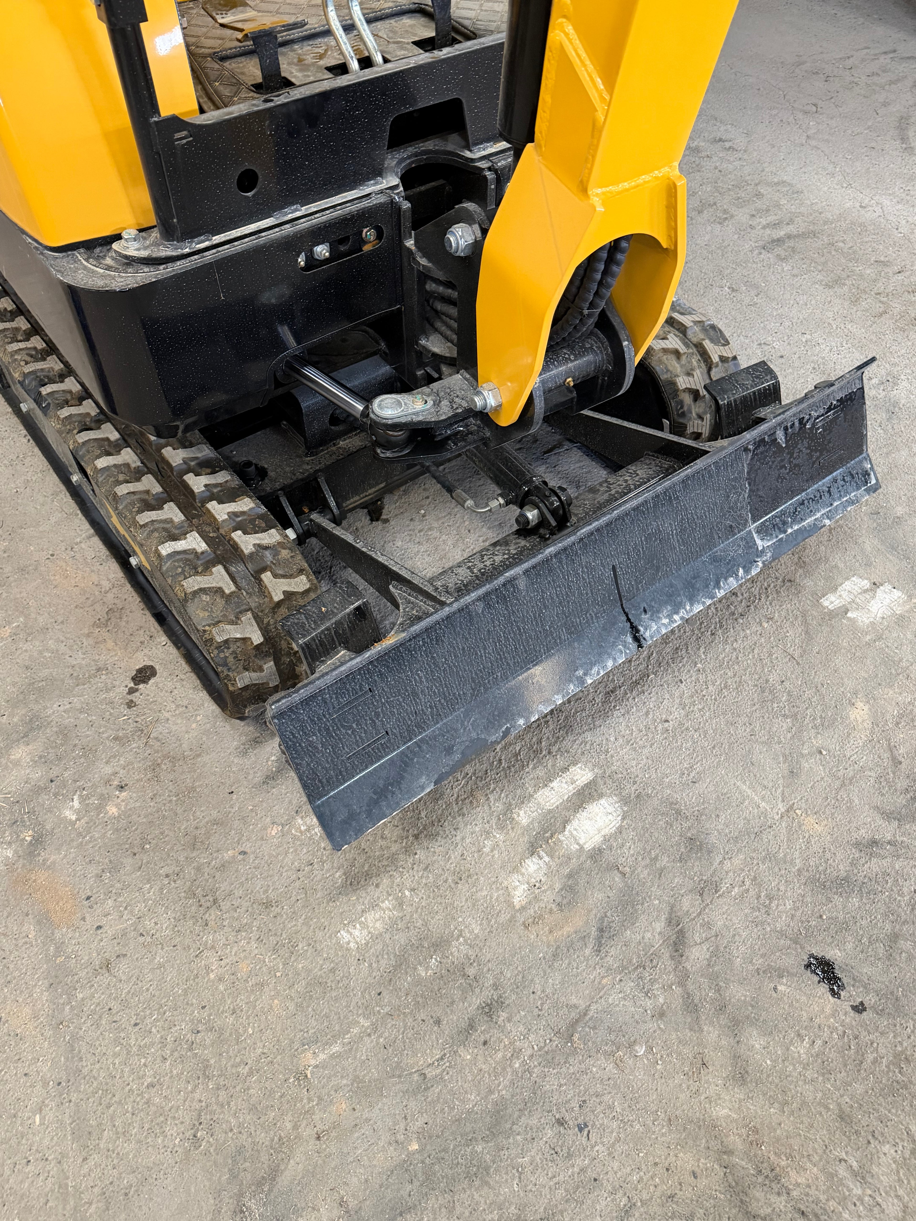 Mini pelle JPC HT 18